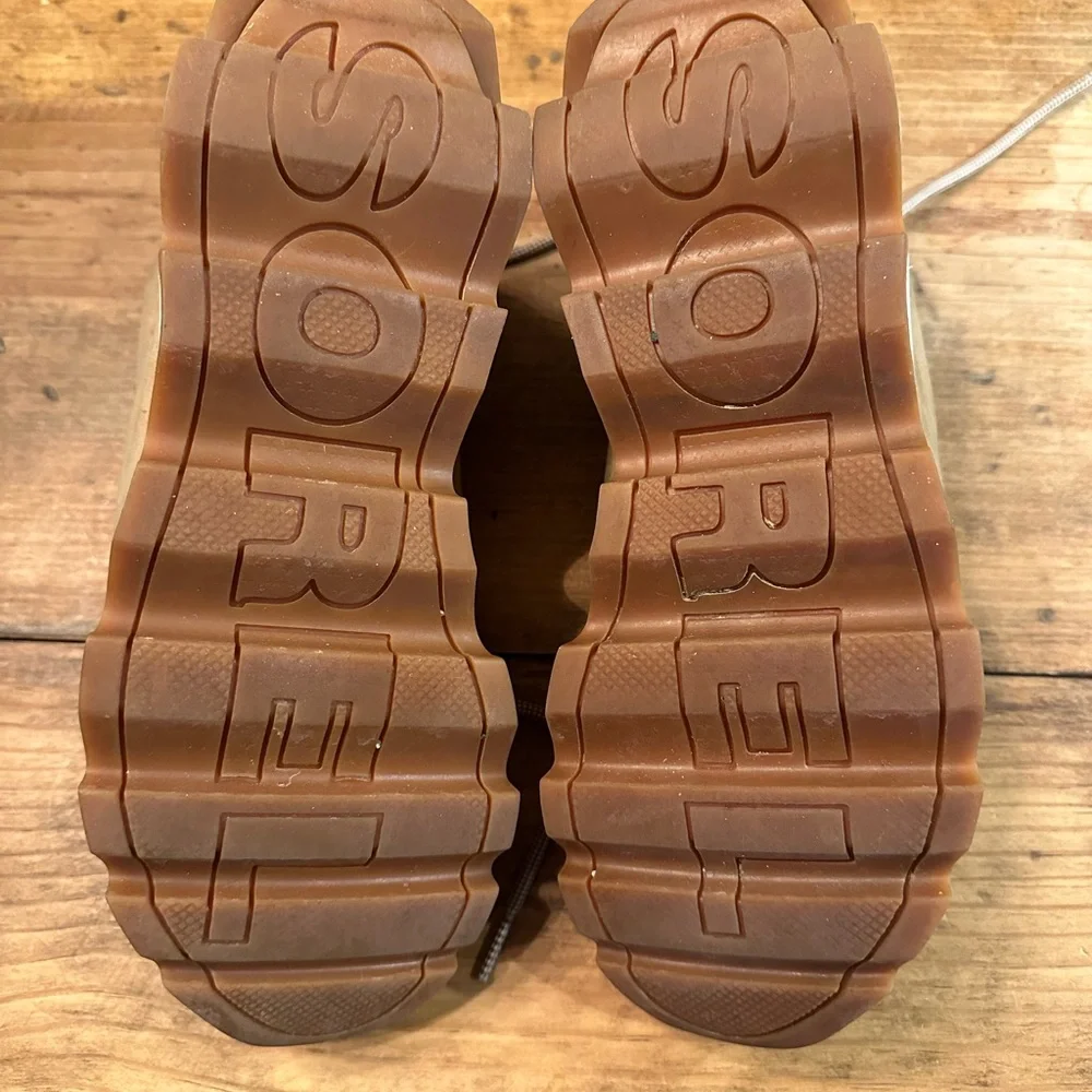 Sorel Kinetic Caribou Camel and Gray Sneaker Boot Size 8 - Picture 10 of 10